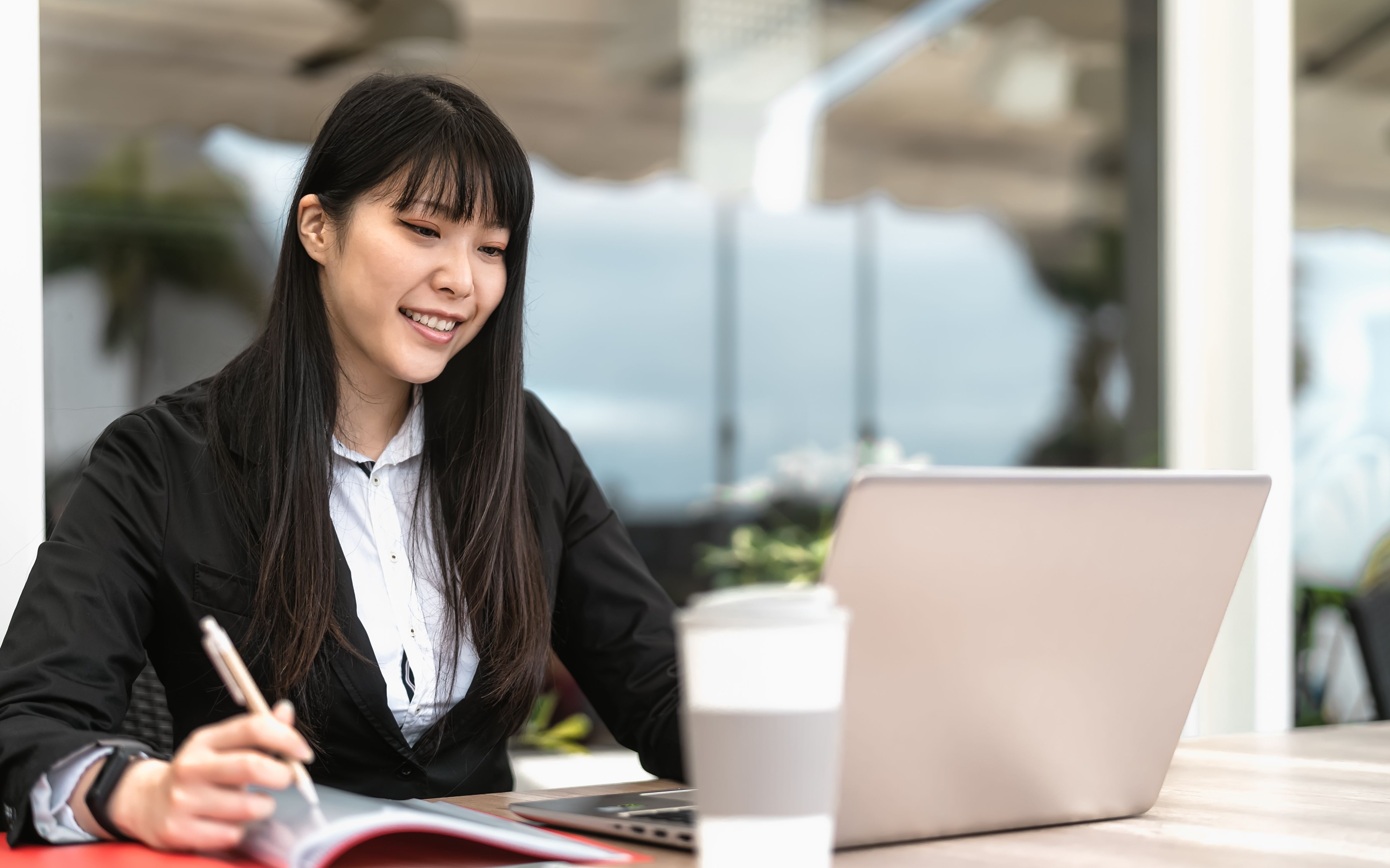 Filipino virtual assistant working with an australian business