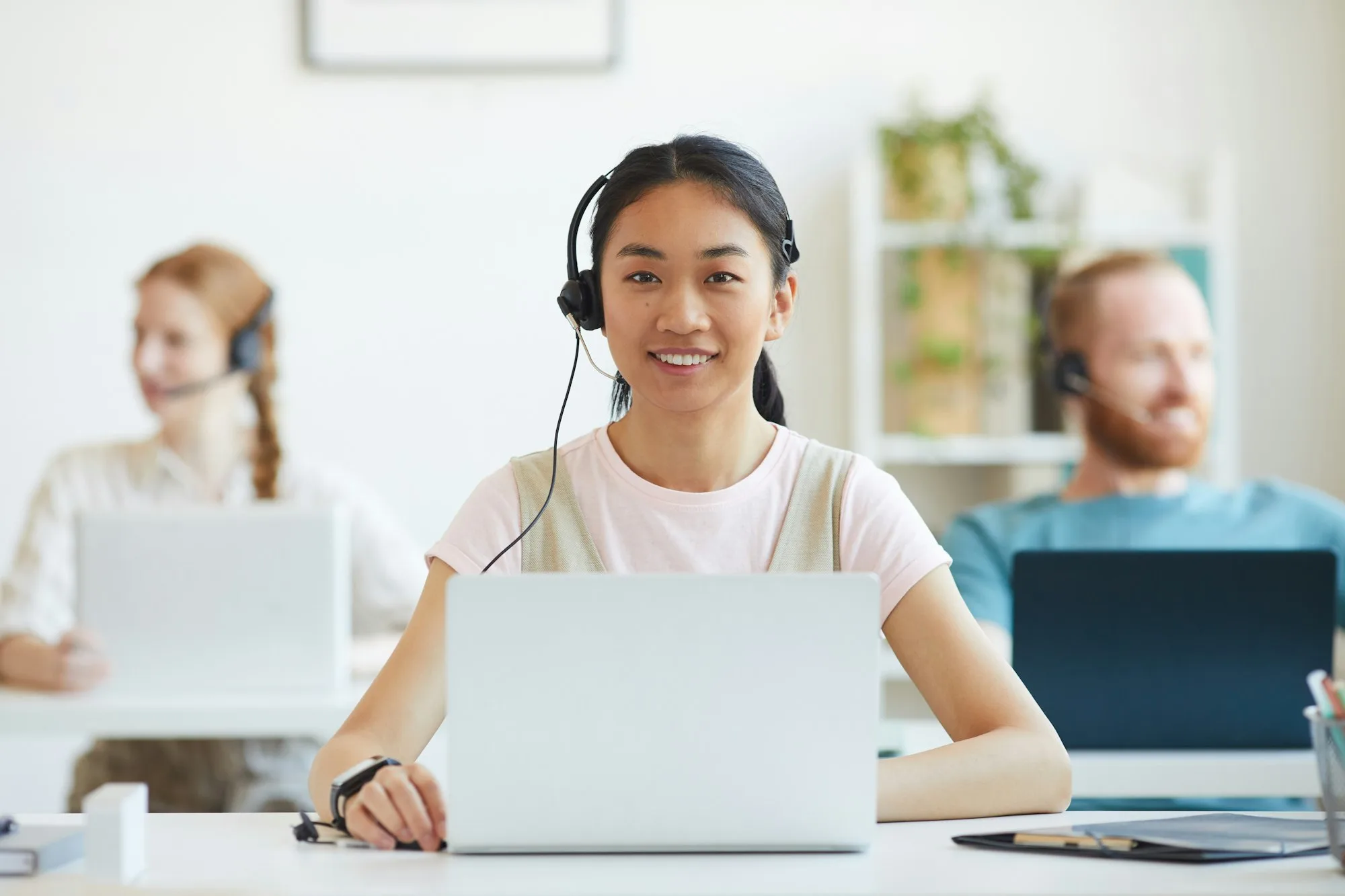 Operator working in customer service