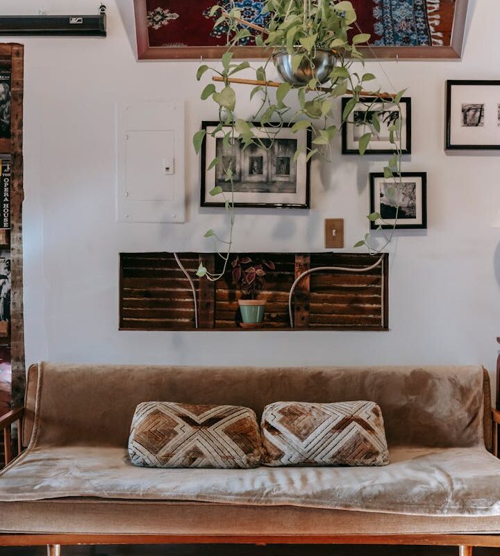 Filipino virtual assistant coordinating pest control service appointments