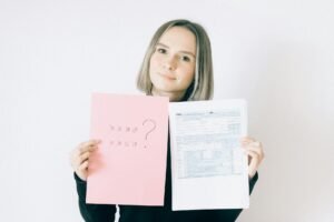 Filipino virtual assistant handling accounting and financial records