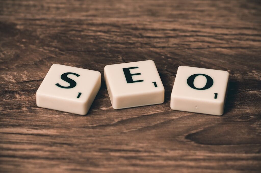What an seo virtual assistant actually does (and why you need one)