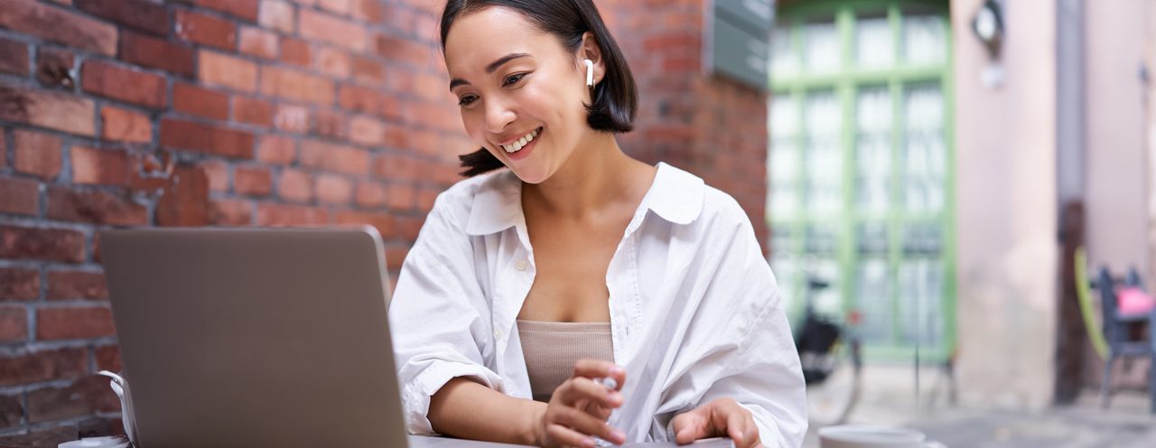 Filipino virtual assistant managing podcast production