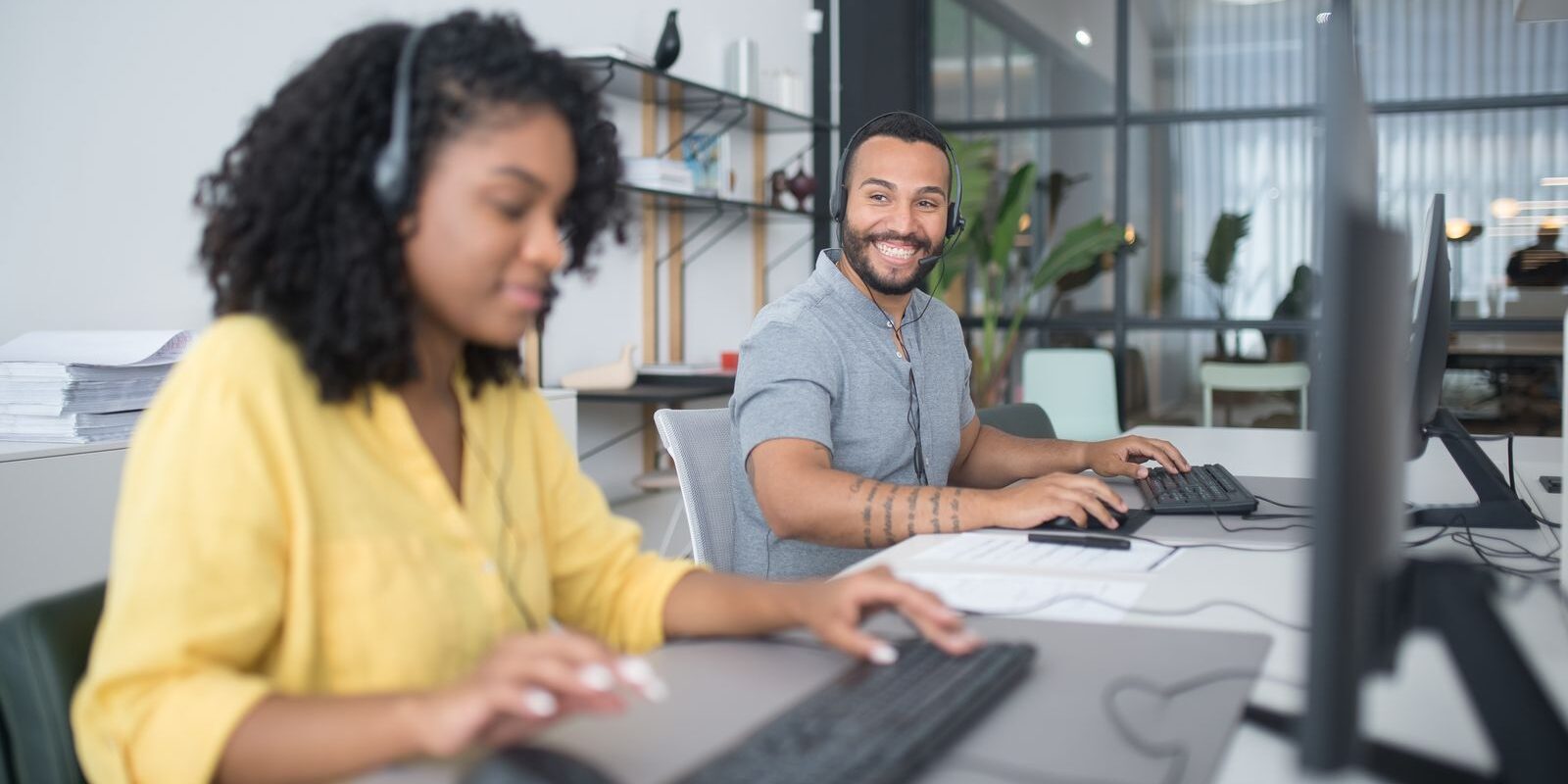 Filipino contact center team handling customer support
