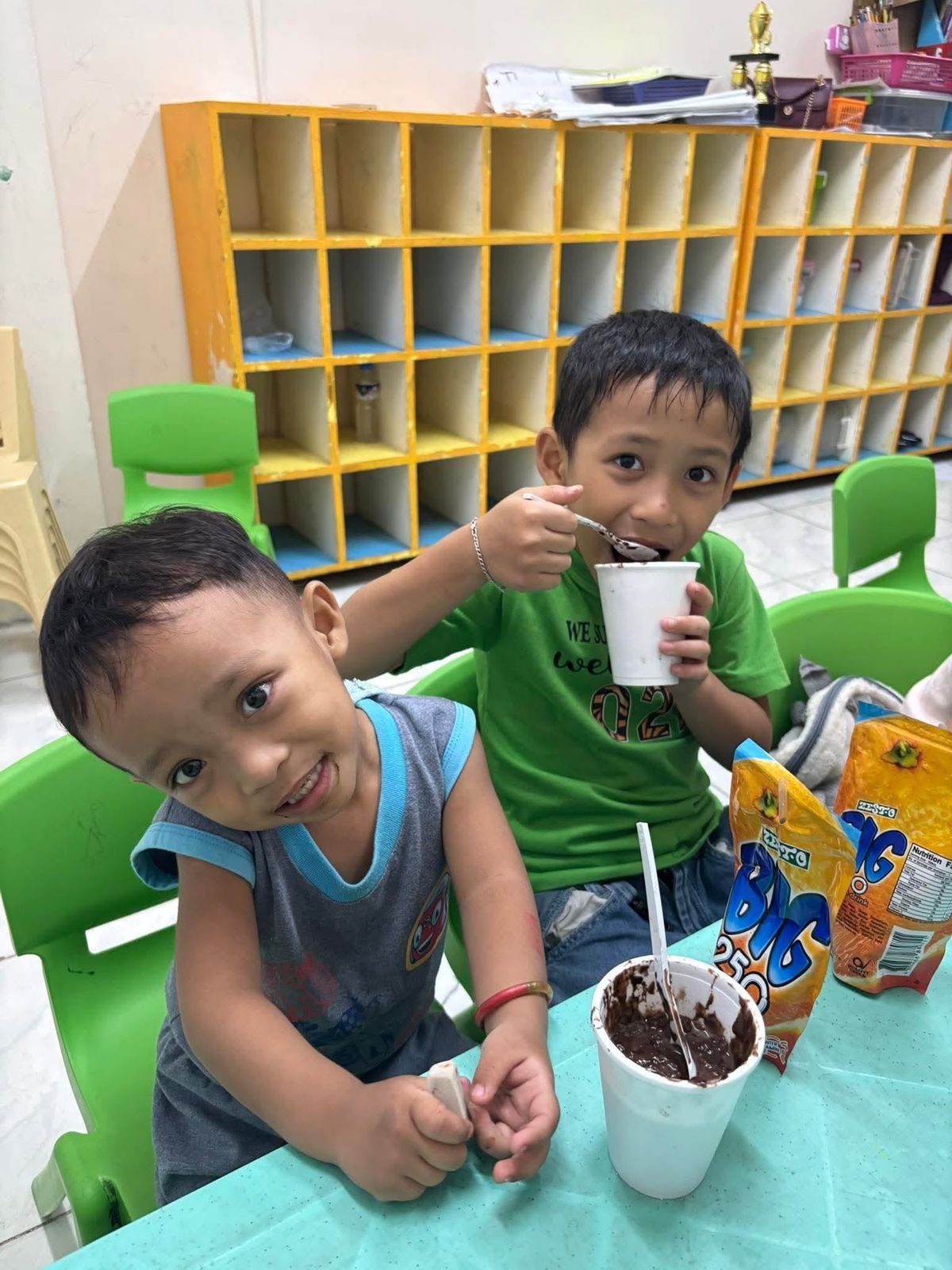 Kids enjoying snack time at DVBS 2026
